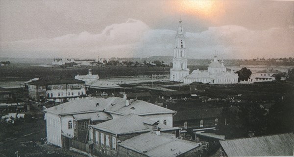 016-Торговая площадь, Николаевский собор и Троицкий монастырь, н